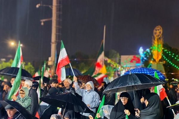 بیعت با امام زیر باران رحمت الهی
