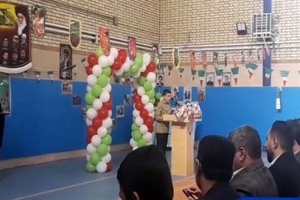 زنگ آغاز دهه فجر در شهر کمیجان