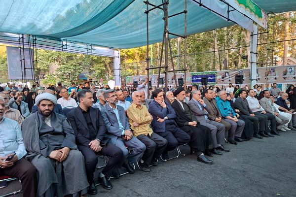 حضور پرشور مردم شهریار در راهپیمایی کیلومتری غدیر 