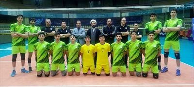 دیدار مشاور وزیر آموزش‌وپرورش با تیم والیبال دانش‌آموزی ‌اعزامی به مسابقات جهانی صربستان