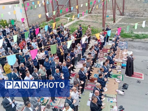 نماز عید فطر در پلدختر و معمولان