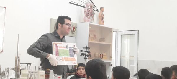 بازدید دانش آموزان دبستان پسرانه فضیلت از پژوهشسرای رازی 