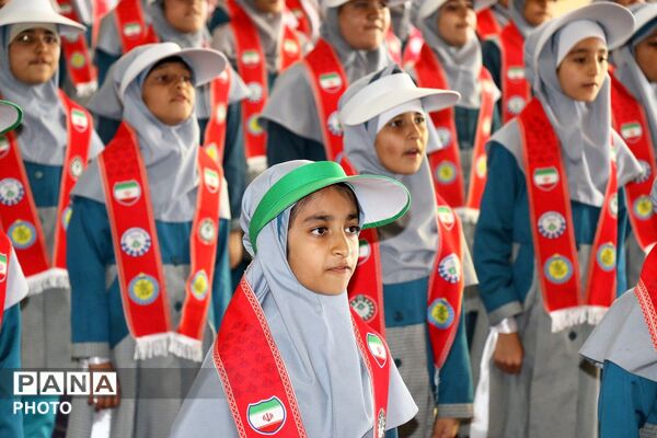 ستارگان درخشان جشنواره‌ فرهنگی هنری فردا 