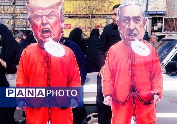 حماسه آفرینی مردم و مسئولان شهرستان پردیس در راهپیمایی ۲۲ بهمن 