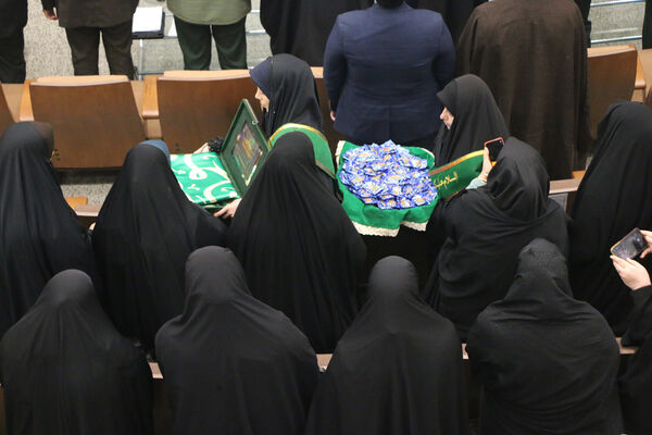 رونمایی از کارت خدمت جهادی معلمان در قم