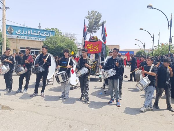 قادرآباد عزادار عاشورا