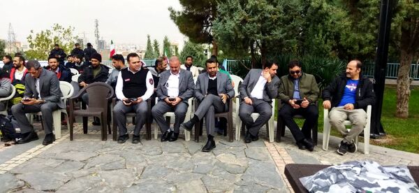 پله نوردی آتش‌نشانان مشهدی در پلکان باباکوهی 