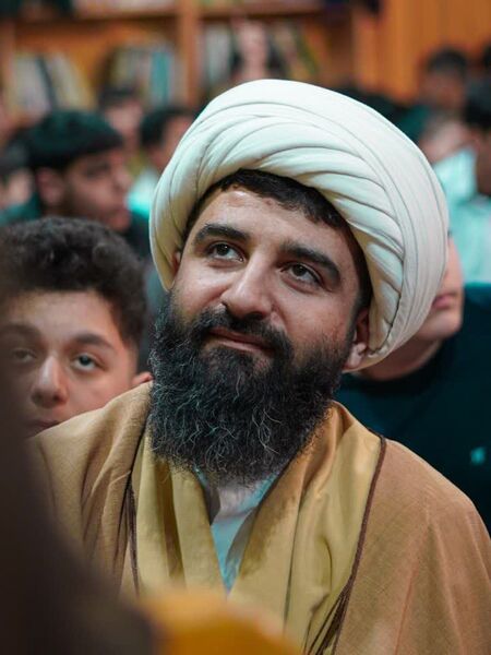 جلوه‌ای از اعتکاف دانش‌آموزی در مسجد امام علی‌بن‌ابی‌طالب (ع)