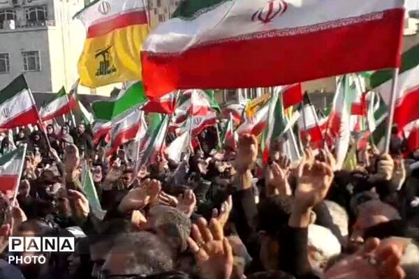 بیعت مردم انقلابی شهرری با سومین رهبر انقلاب 