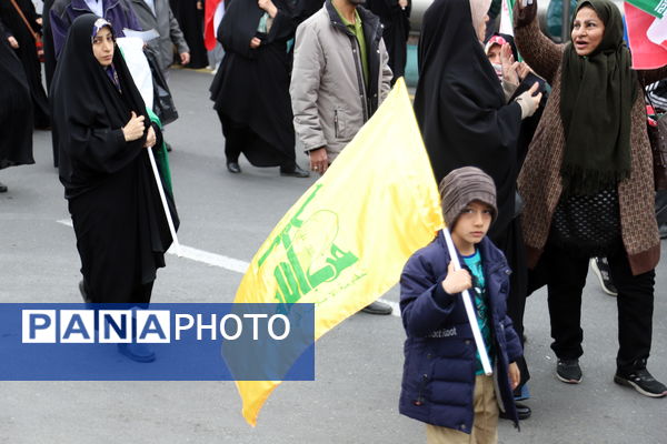 راهپیمایی باشکوه ۲۲ بهمن در قاب تصویر