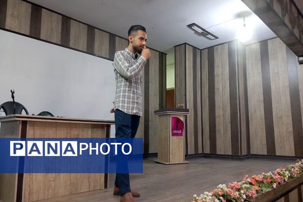 کارگاه آموزشی سرود ملائک در کانون فرهنگی تربیتی ملائک شهرستان قرچک