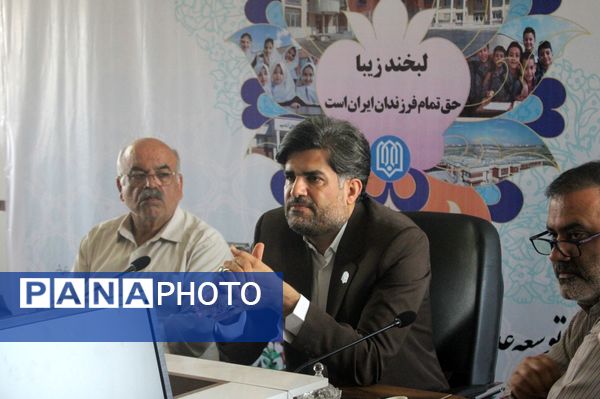 نشست خبری مدیرکل نوسازی مدارس استان بوشهر 