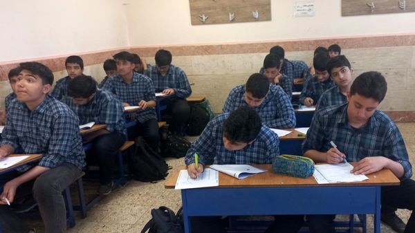 برگزاری مرحله دوم آزمون سنجش دستاوردهای یادگیری در مدارس شهرستان ملارد 