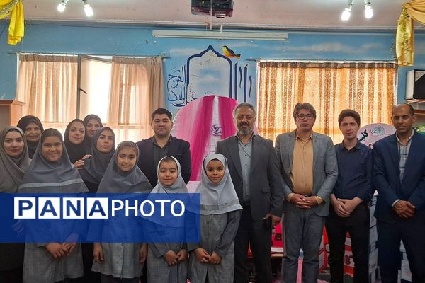 نمایشگاه طرح جابربن‌حیان در دبستان حضرت معصومه (س) بهارستان‌۲