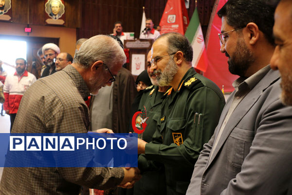 یادواره «سرو سرخ» گرامیداشت ۱۴۰ امدادگر شهید استان قم-2