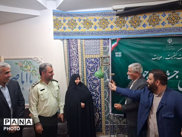 طنینِ «زنگِ مهر» در مدرسه شهدای صنف گردبافانِ منطقه ۱۶