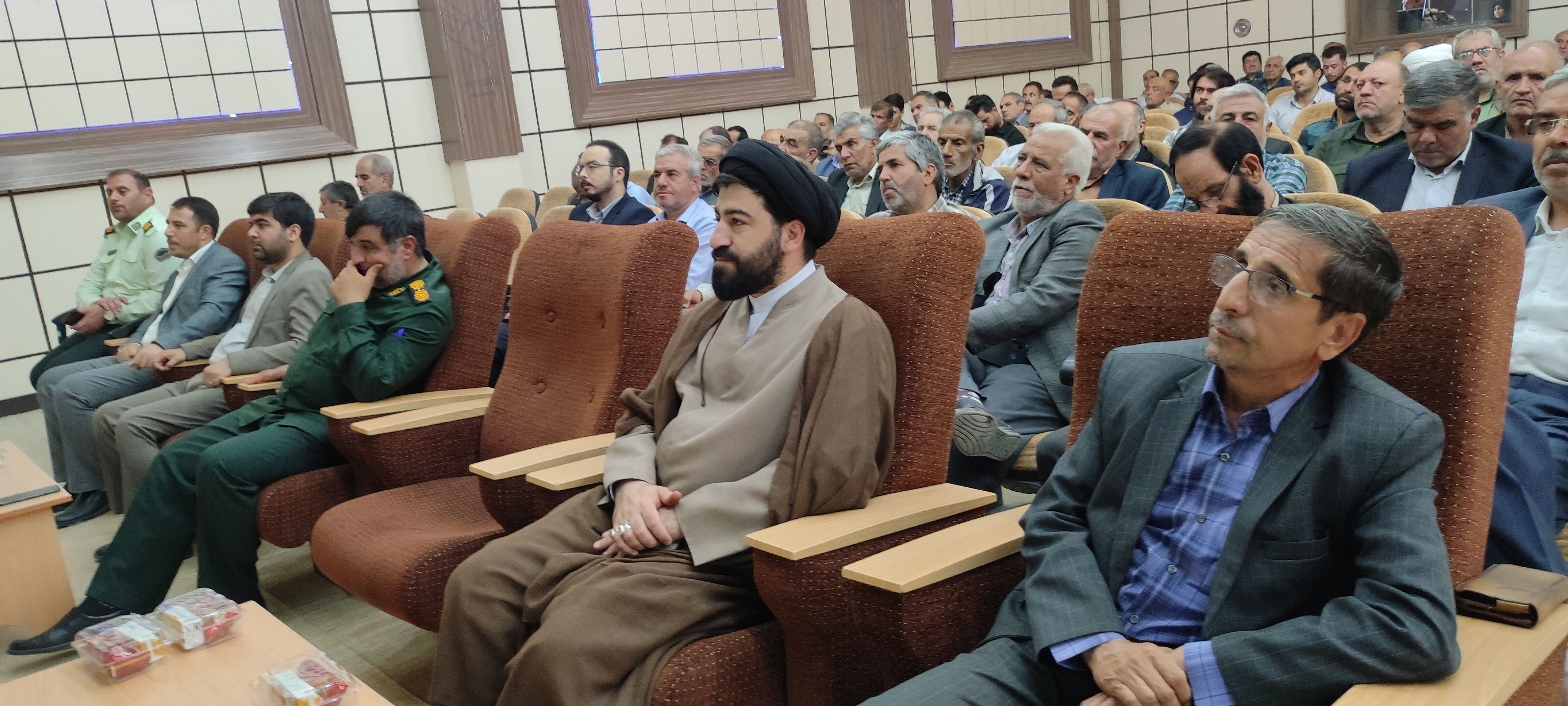 پنجمین آیین سراسری تجلیل و تکریم از پیشکسوتان دفاع مقدس و مقاومت در دانشگاه آزاد شیروان
