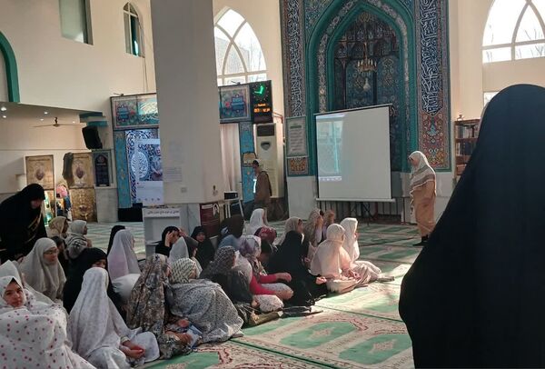جلسه پرسش و پاسخ معنوی در اعتکاف