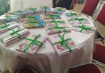 رونمایی از دو کتاب دانش‌آموزان مینابی