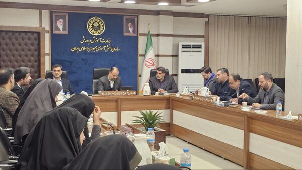 جلسه حوزه پرورشی گلستان با حضور معاونان و مدیران کل وزارت آموزش و پرورش