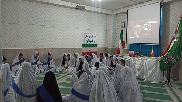 برگزاری هیئت انصارالمهدی (عج) در دبیرستان رضوان