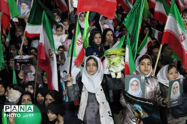 مراسم باشکوه اربعین شهادت رهبر شهید انقلاب اسلامی وشهدای میناب