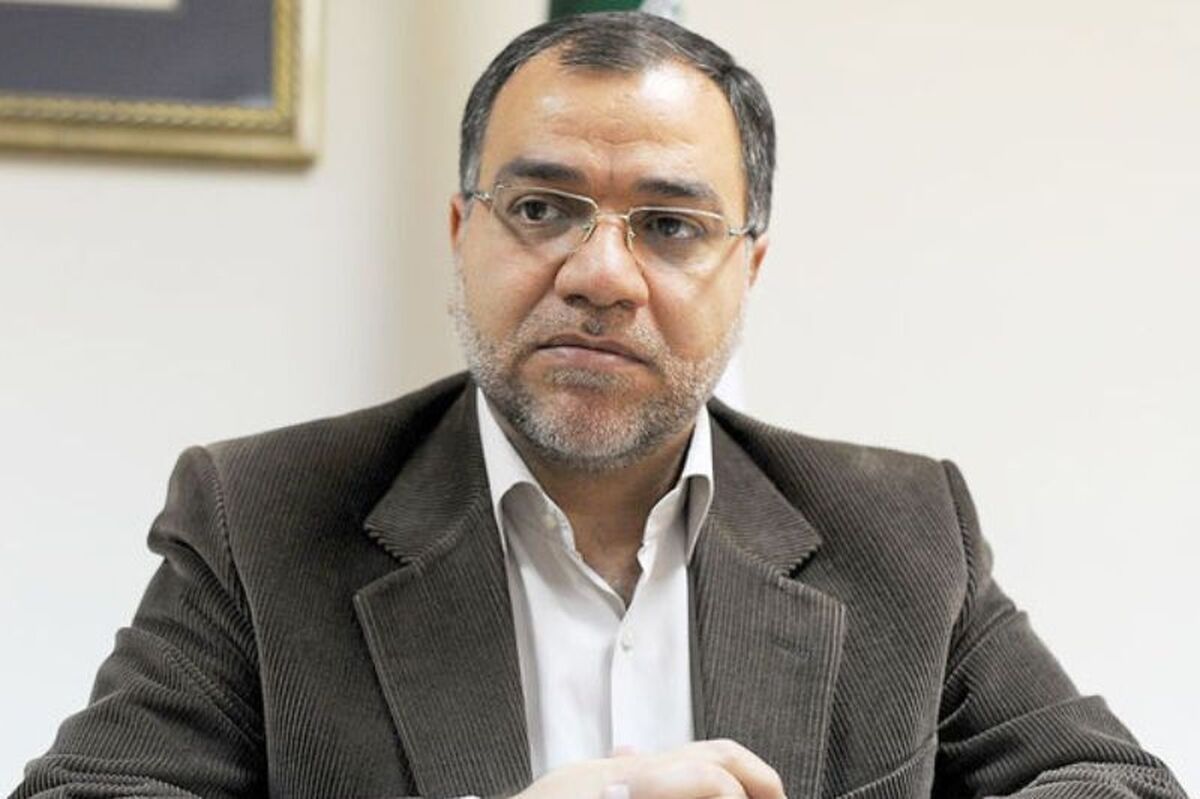 واکنش فضائلی به انتشار خبر جعلی یک رسانه وابسته به منافقین