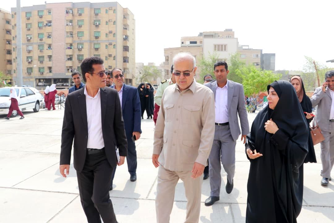 سال تحصیلی جدید آرام و پرامید آغاز شد