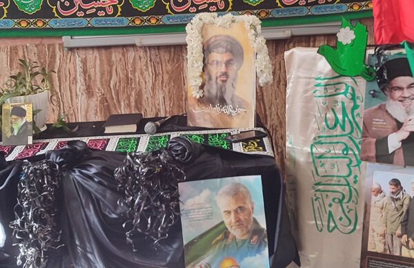مراسم گرامیداشت شهدای مقاومت در دبیرستان گلشن آزادی مشهد