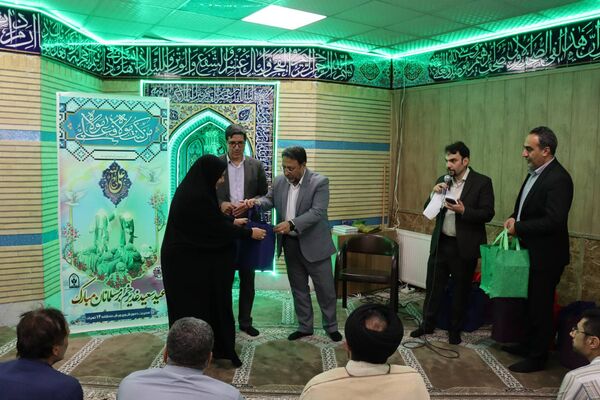 تجلیل از ۴۰ معلم برگزیده قرآن و عترت منطقه ۱۴ تهران در جشن باشکوه غدیر