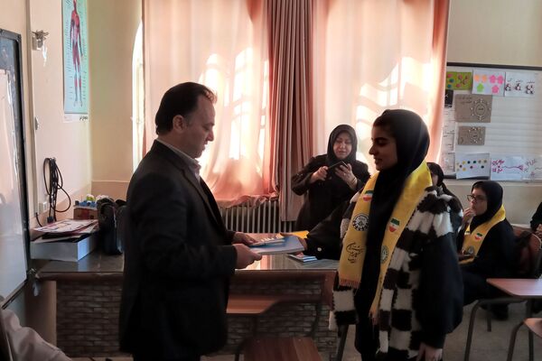 اردوی تمشک، جهشی به سوی توانمندی و شادابی در دبیرستان عصمت