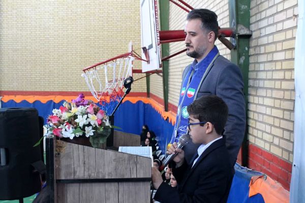 همایش یاوران انقلاب، پیشتازان مقاومت در بهارستان‌دو