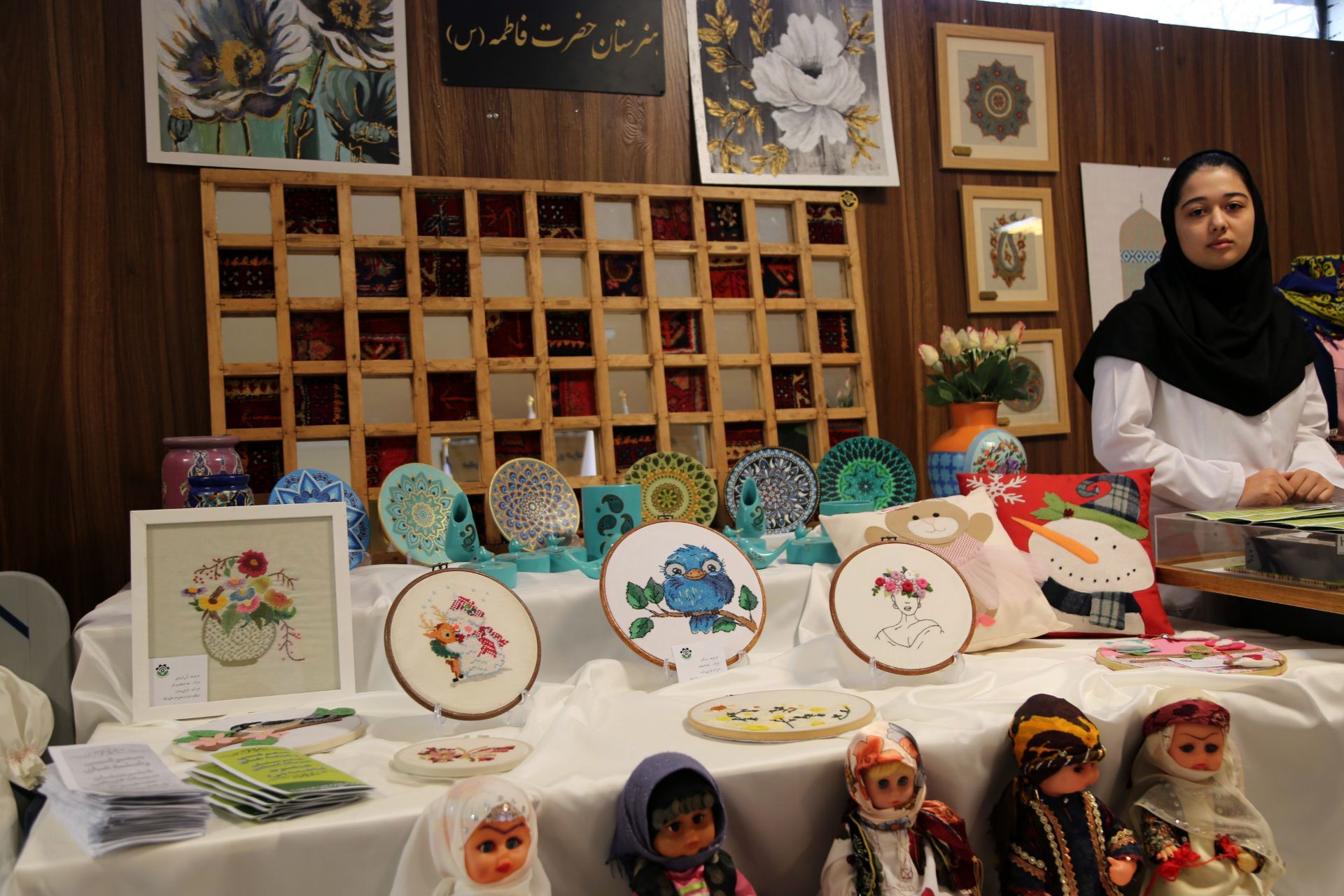 گشایش نمایشگاه دستاورد‌های هنرجویان هنرستان‌های اردبیل 