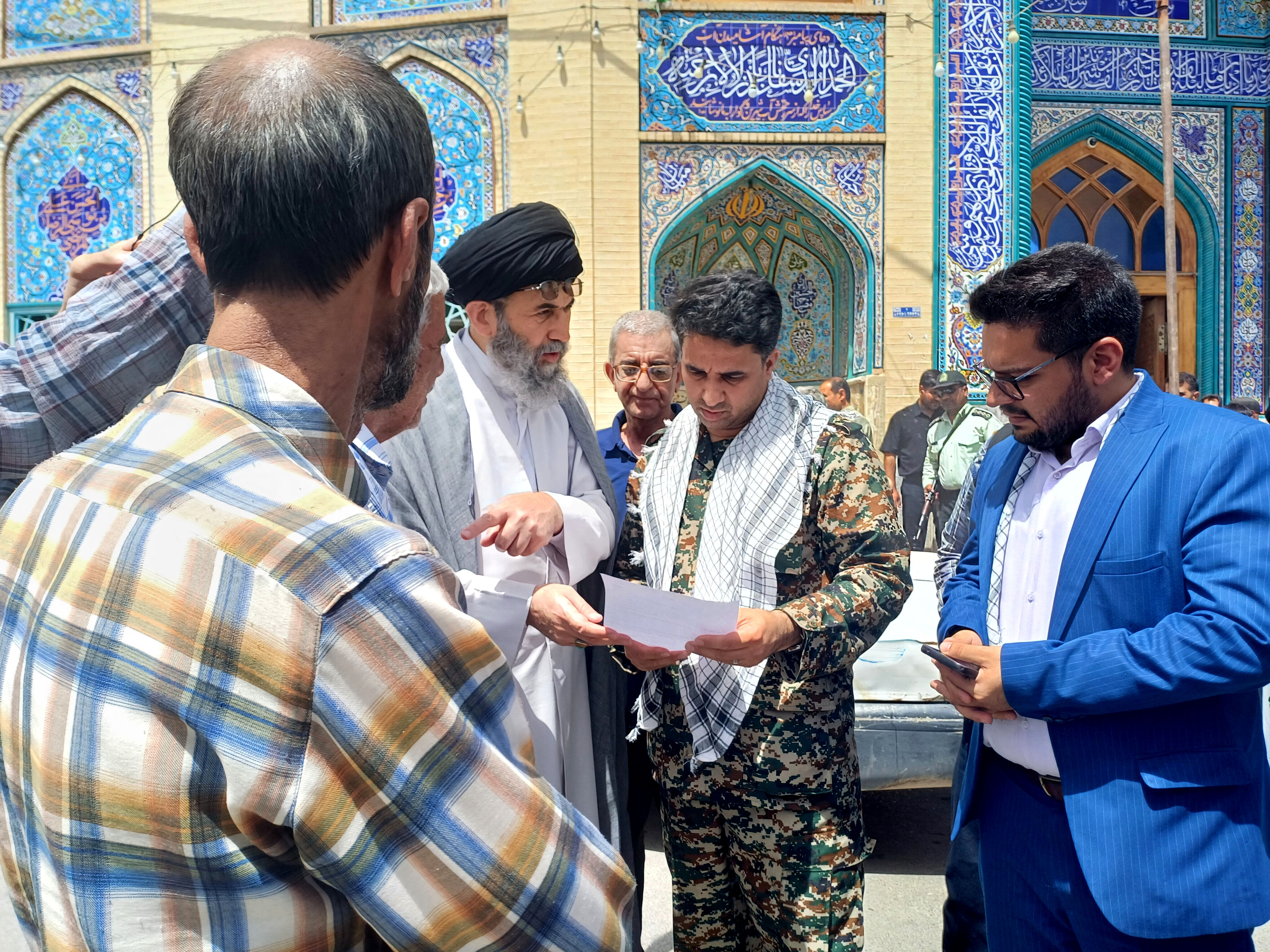 میز خدمت دادگسترى شهرستان برخوار