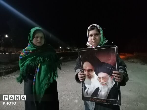 حضور خودجوش  مردم شهر بار در سومین شب ماه محرم  در حسینیه شهدای شهر بار 