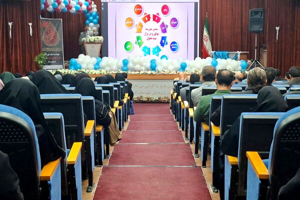 نشست فصلی مدیران شهرستان قرچک