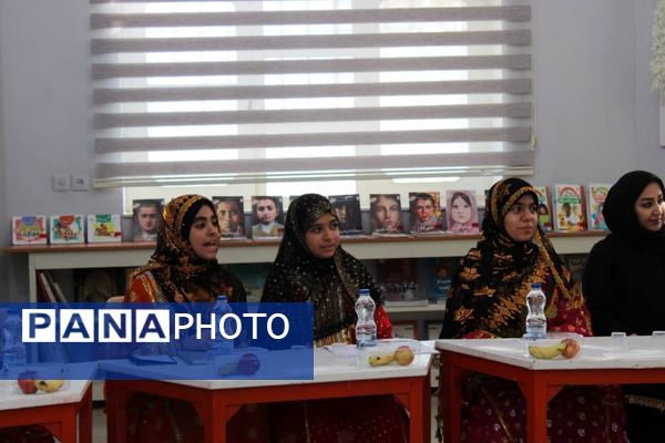 حضور مسئولان کانون پرورش فکری کشور در جاسک و نوید اجرای تماشاخانه سیار