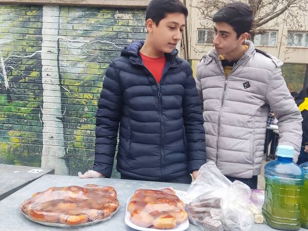 برپایی بازارچه دانش‌آموزی به‌مناسبت عید مبعث 