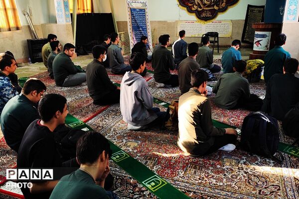 سه شنبه های مهدوی در دبیرستان باقرالعلوم ناحیه دو شهرری 