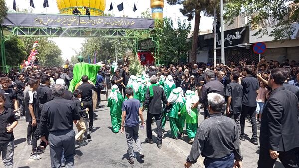 تاسوعای حسینی به یاد دستان بریده قمر بنی هاشم (ع)