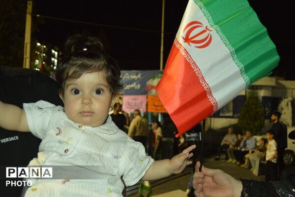 حضور فعال دانش‌آموزان دبستان شهید فهمیده در موکب شهدای دانش‌آموز ورامین