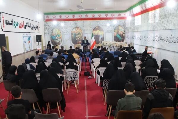 «پاتوق نوجوان مبارز» میدان واقعی کار فرهنگی است
