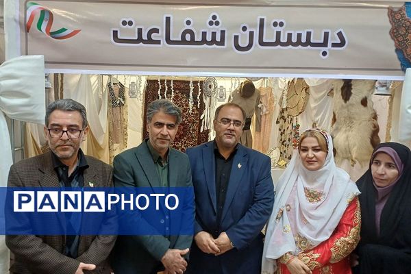 جشنواره رنگ و فرهنگ در کانون شهید آوینی فشافویه؛تجلی هویت و هنر ایرانی