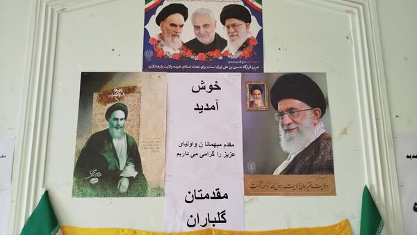 جلسه انجمن اولیا و مربیان مدرسه شهید مصطفی خمینی جاورده