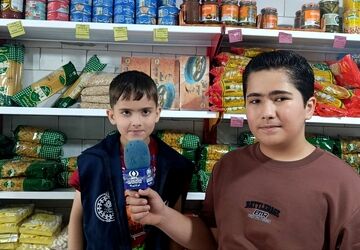 لبخندِ بچه‌ها و اشکِ شوقِ نیازمندان؛ روایتِ متفاوت از عید غدیر در آشخانه