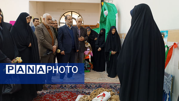 جشنواره لباس و غذاهای محلی در شهر قنوات 