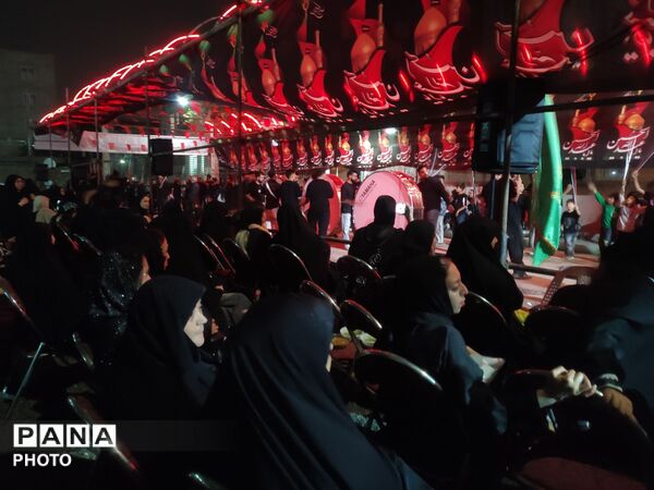 مراسم سقایی و عزاداری عاشقان سیدالشهدا(ع) در کمالشهر کرج