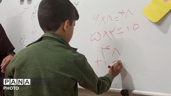 کلاس های مجازی شیدا در دبستان بنت الهدی صدر 