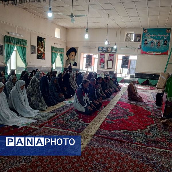 نماز عید فطر در مسجد صاحب الزمان روستای گزکوه