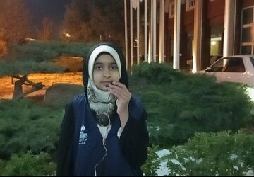 تبریک روز پدر توسط دختران نیشابوری